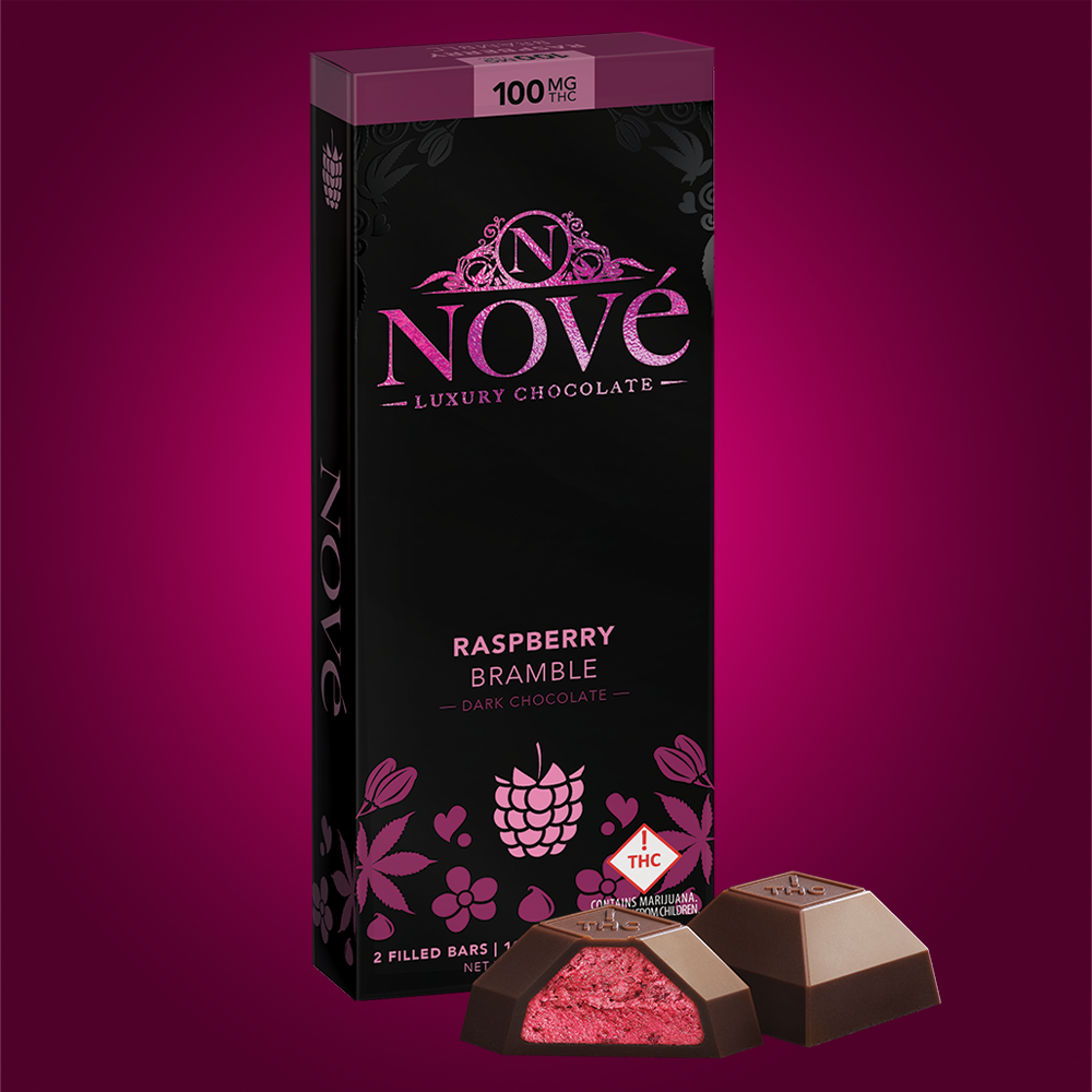 Photograph of product: Nove - Rasberry Bramble Dark Chocolate - 100mg