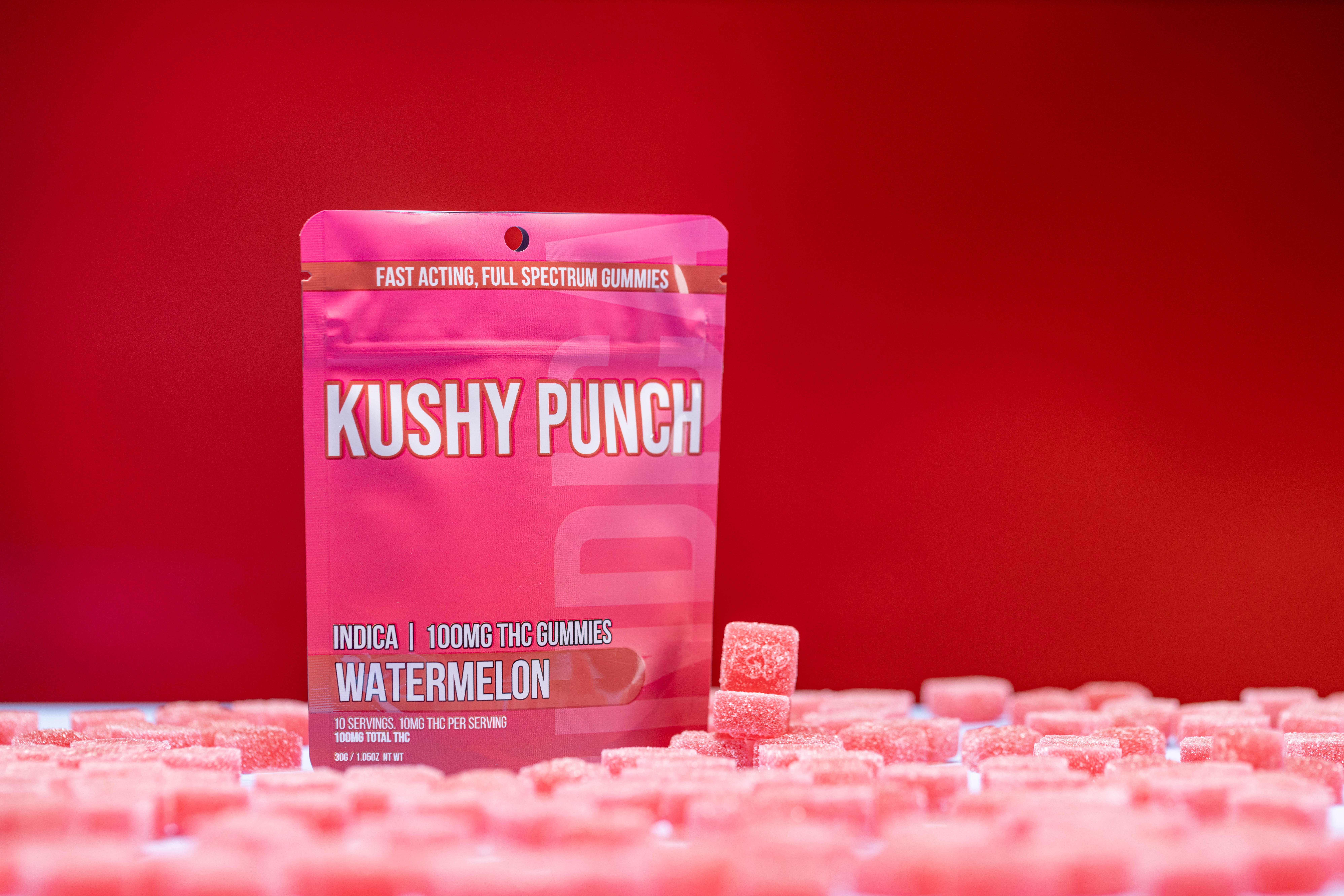 Photograph of product: Kushy Punch / Gummies / 100mg / Watermelon