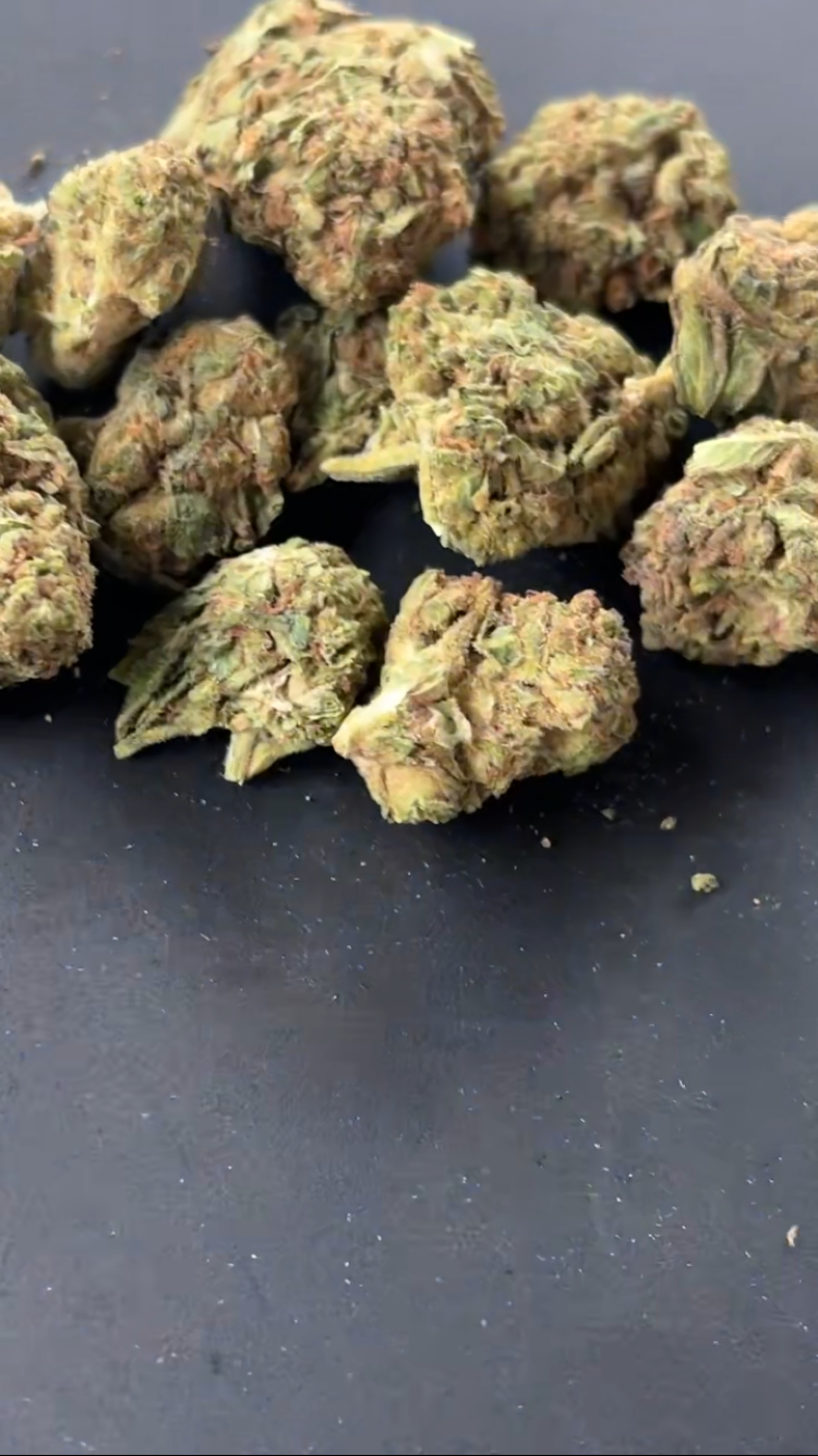Photograph of product: Peanut Butter & Jelly | 1oz | Pre-Packed | Green Zone - 28g