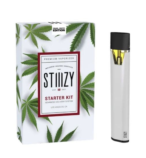 Photograph of product: Battery-Pearl White - Retail