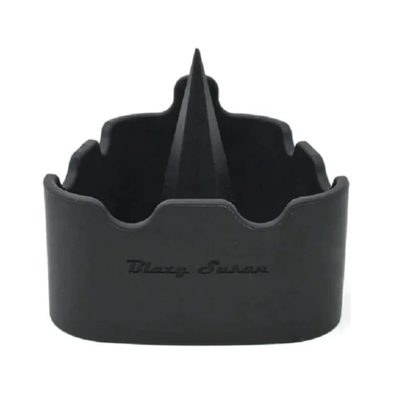 Photograph of product: Blazy Susan | Silicone Deluxe Ashtray - Black