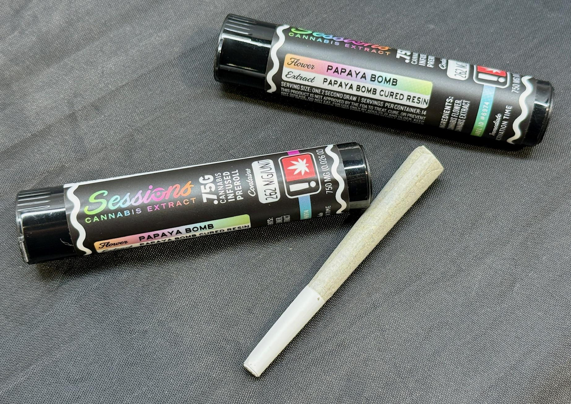Photograph of product: Infused Pre-Roll - Sessions 1.25G - Strawberry Cheese X Captain Coolaid