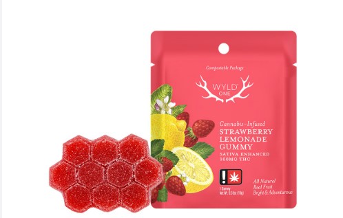 Photograph of product: 100mg Strawberry Lemonade Gummy 100mg (S)