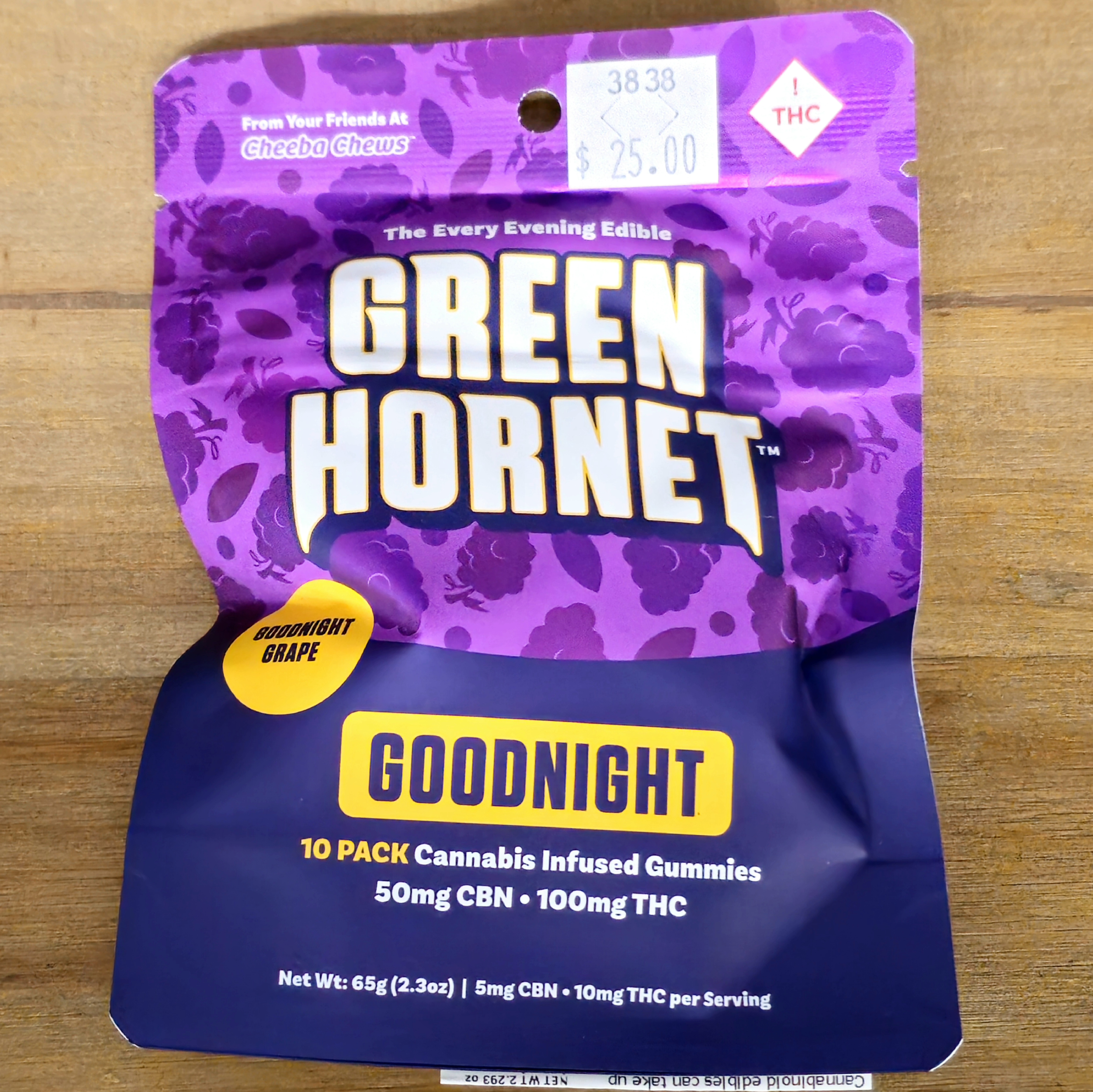 Photograph of product: Green Hornet | Goodnight Grape | 100mg | 3838