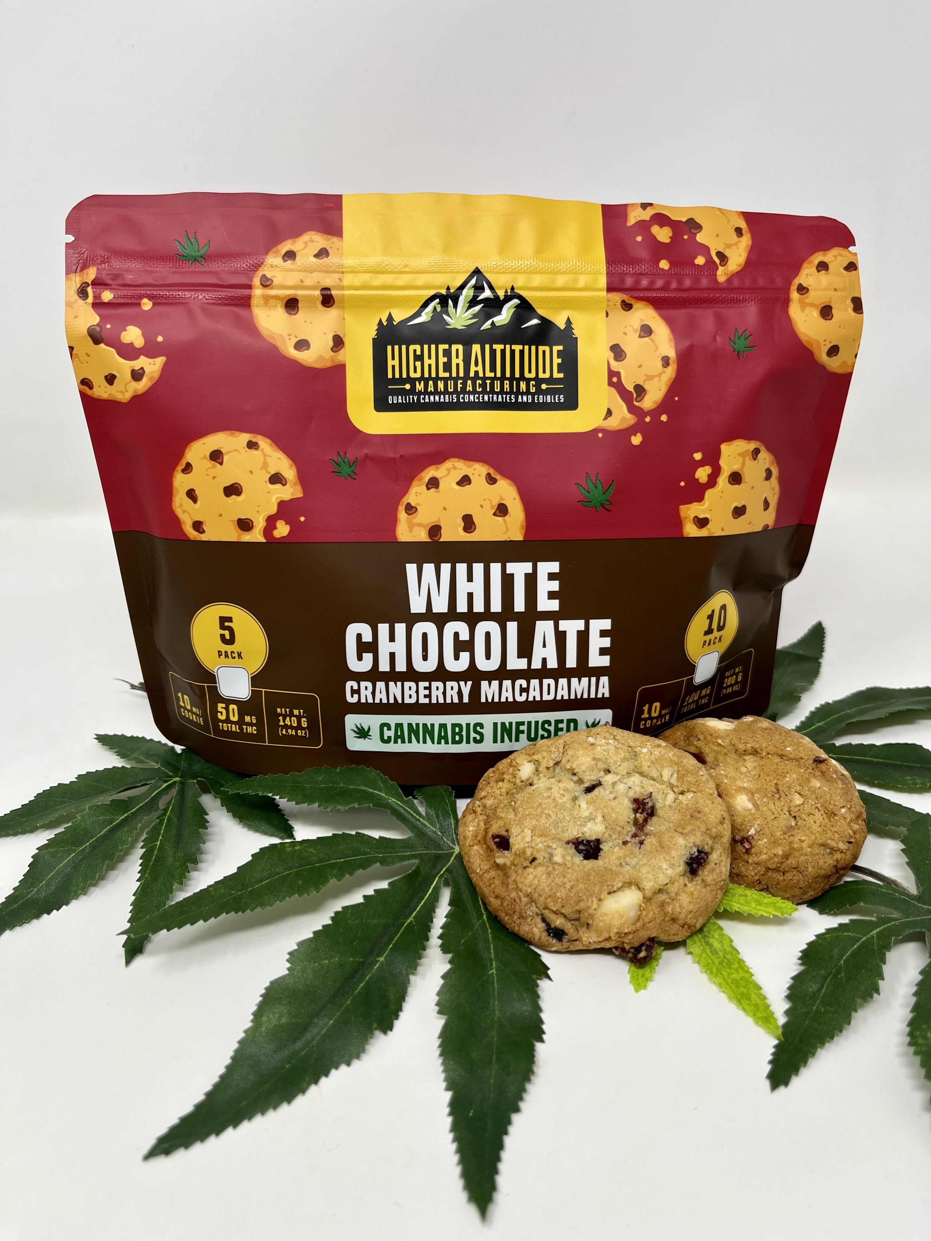 Photograph of product: White Chocolate Cranberry Macadamia Nut Cookies | 50mg | 5pk
