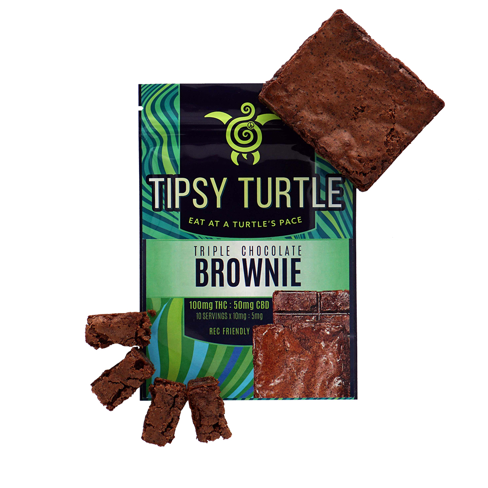 Photograph of product: 2:1 Triple Chocolate Brownie
