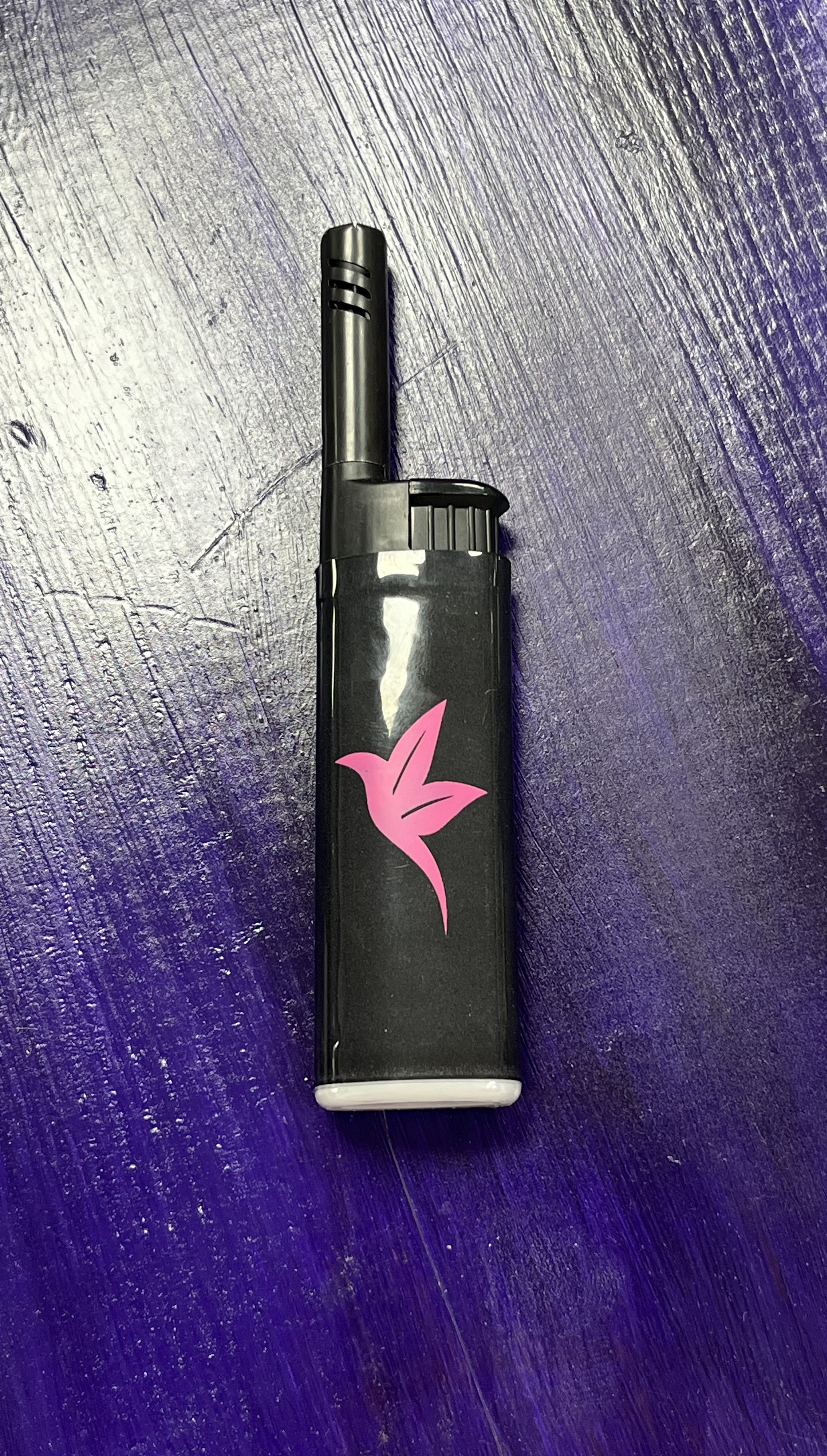 Photograph of product: Bic - Shangri-La Lighter