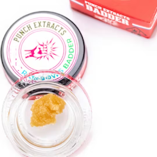 Photograph of product: MANGO CAKE BHO BADDER