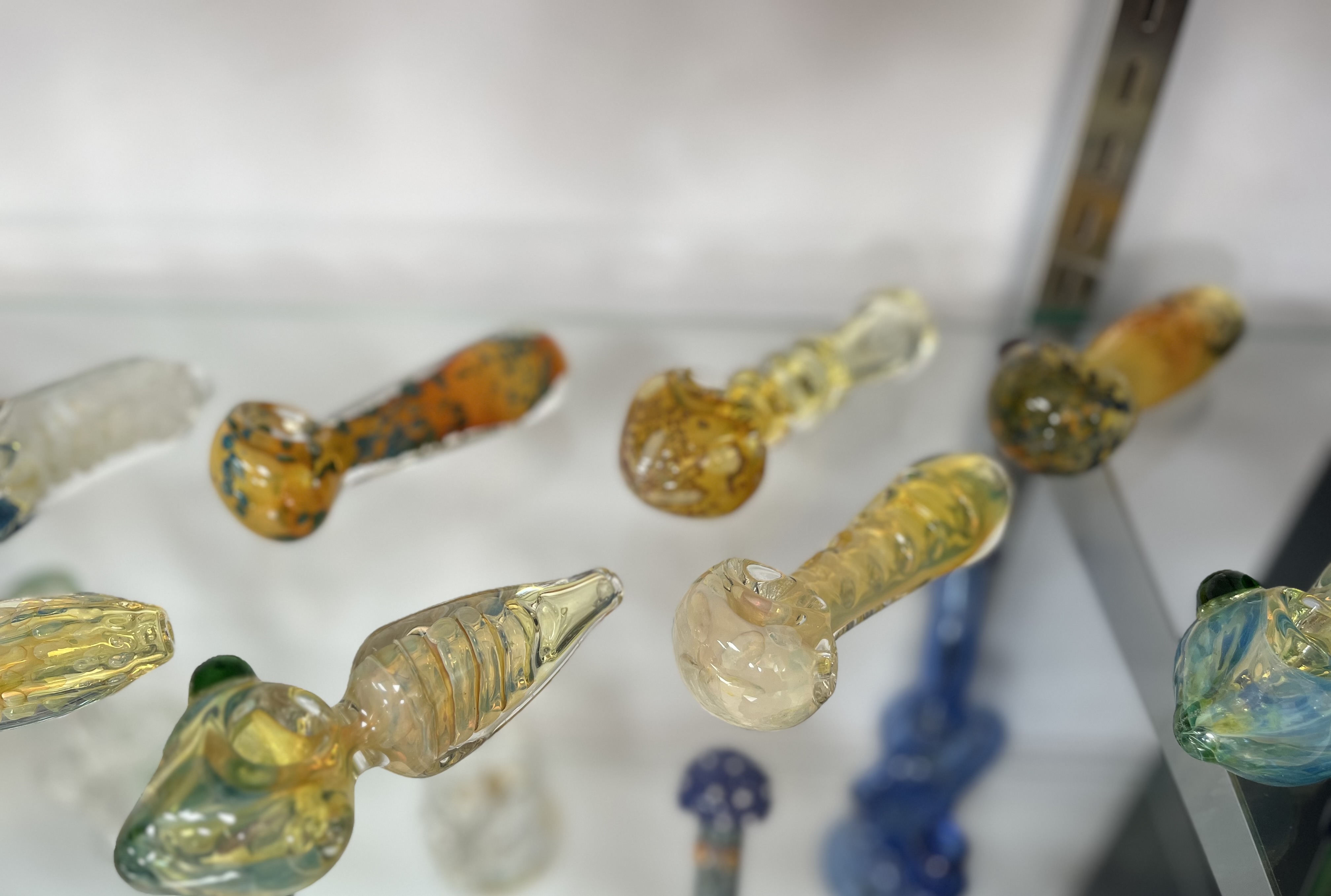 Photograph of product: Heavy Glass BOWL