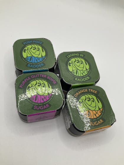 Photograph of product: MAC Stomper - 1g - Diamond Dust - 