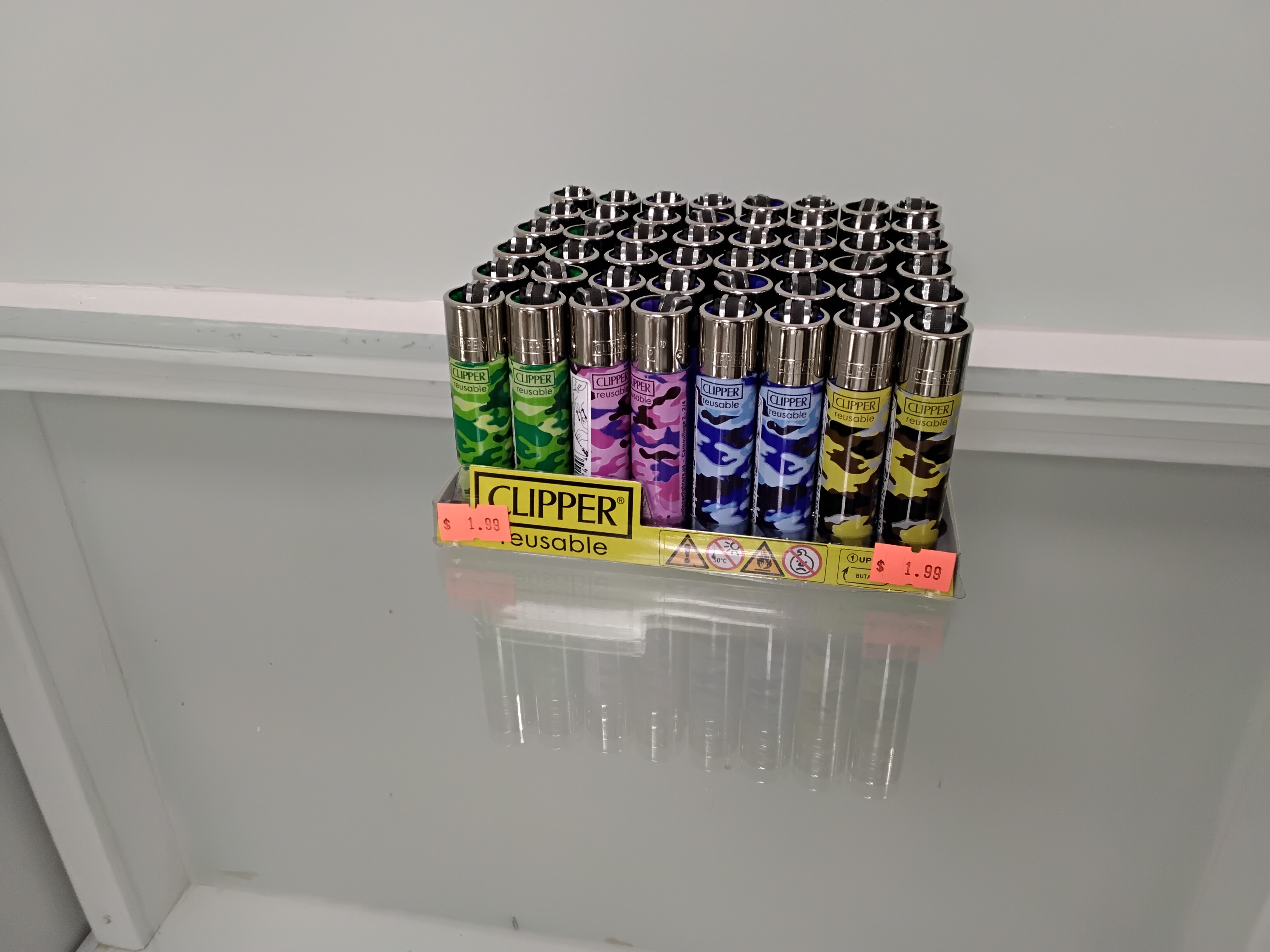 Photograph of product: Clipper Reusable lighter "Camo"
