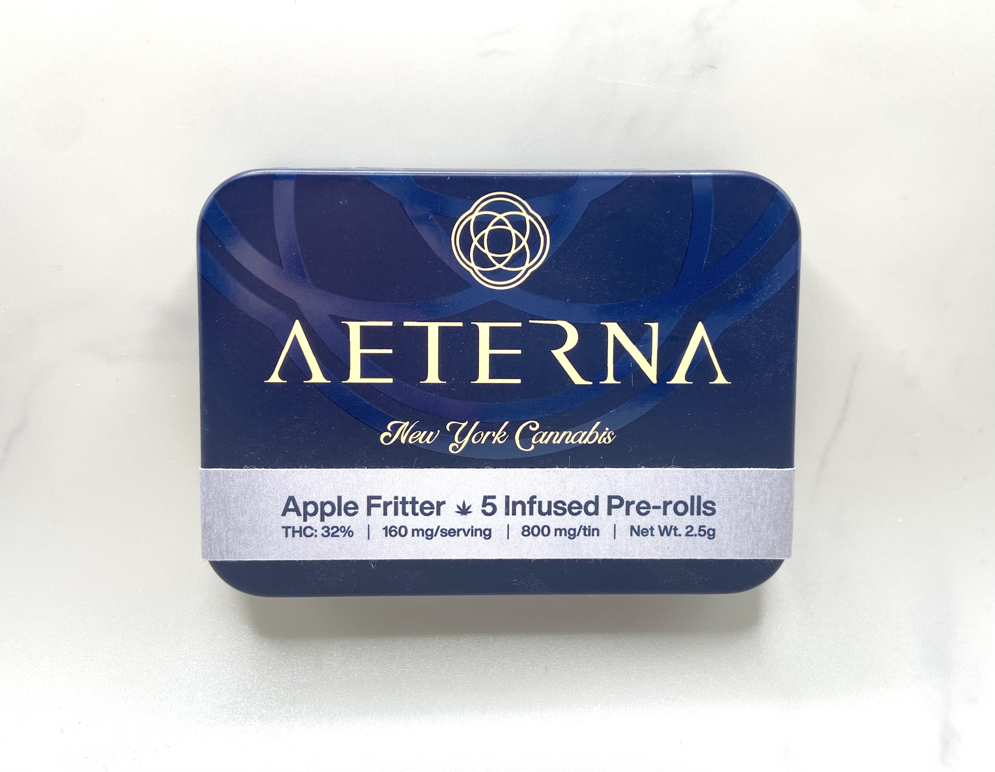 Photograph of product: Aeterna - Apple Fritter Infused Dogwalkers - 5pk
