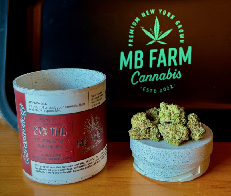 Photograph of product: MB Farm | Cherriez Flower - 3.5g
