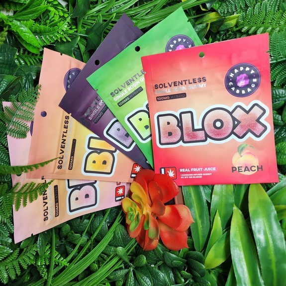 Photograph of product: Cherry Limeade Uplifting Blox - 100mg TH-oui Single Solventless Gummy - Happy Cabbage