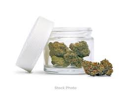 Photograph of product: DELI - Madhaus - Crumb Cake - Snow Caps - 14g