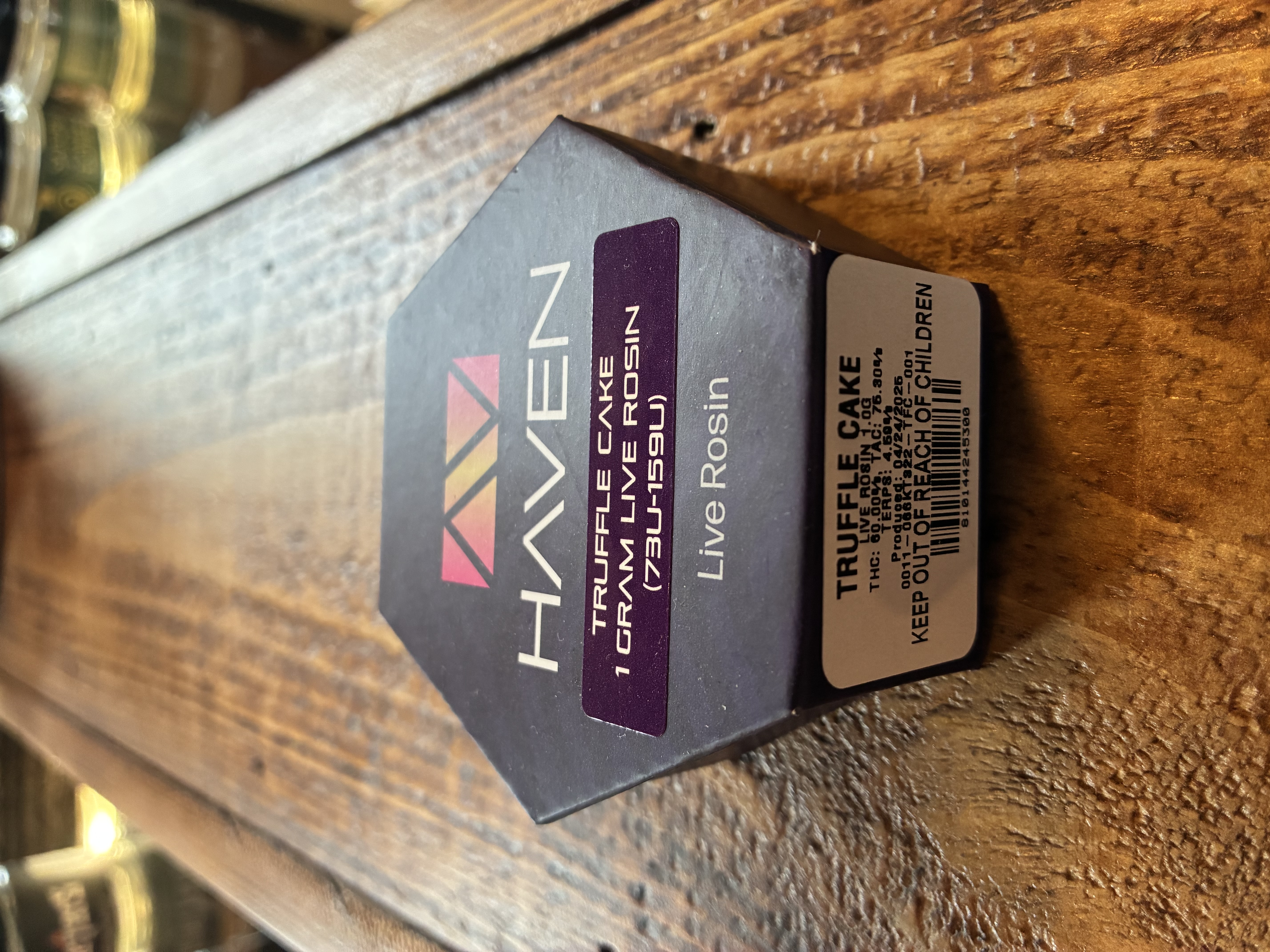 Photograph of product: Haven Truffle Cake Live Rosin