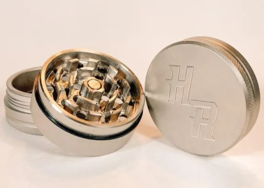 Photograph of product: 2.5" 3-piece Stainless Steel Grinder - Made in the USA