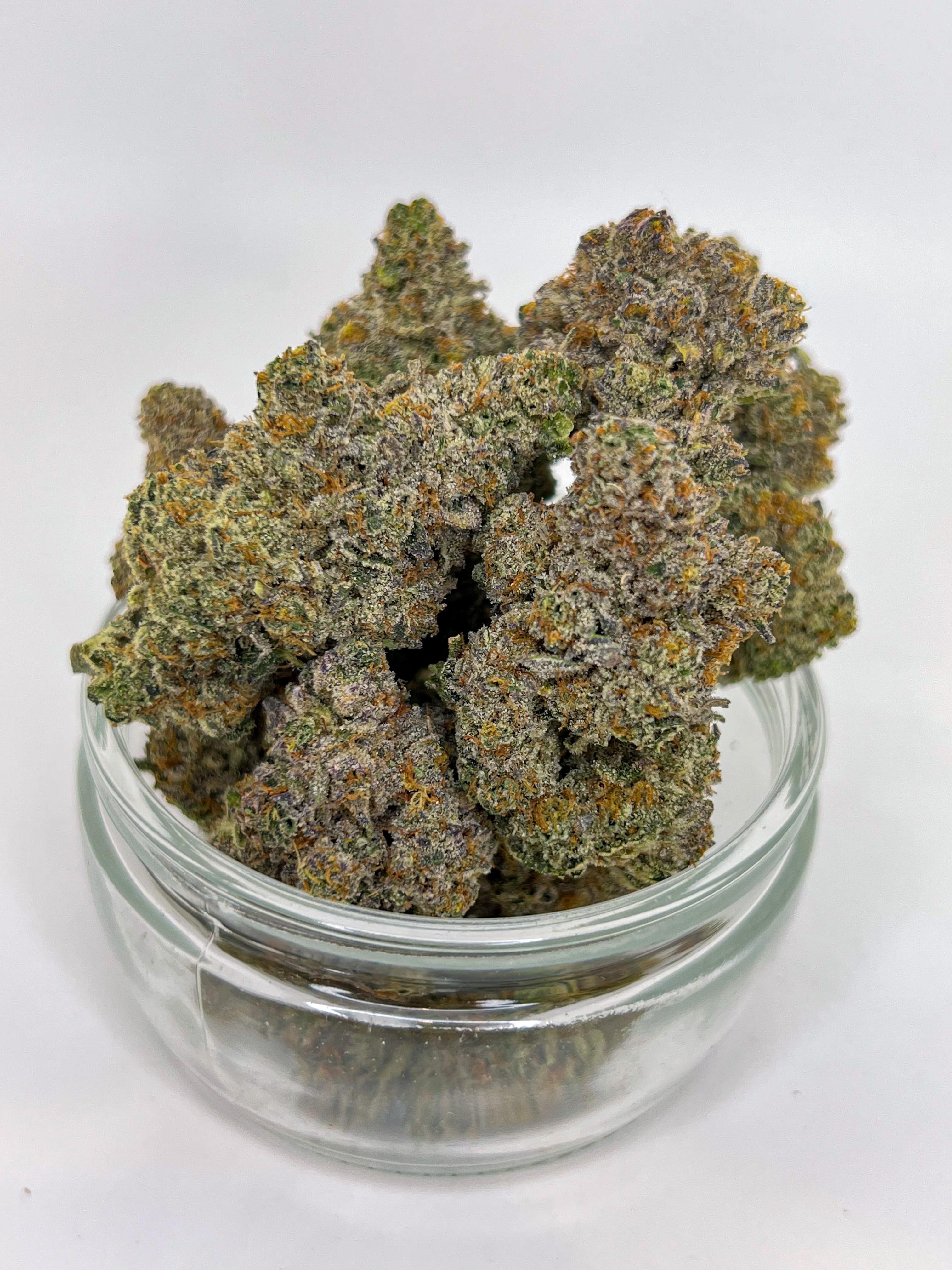 Photograph of product: Mother Magnolia - Omega Red - Bud - 28g