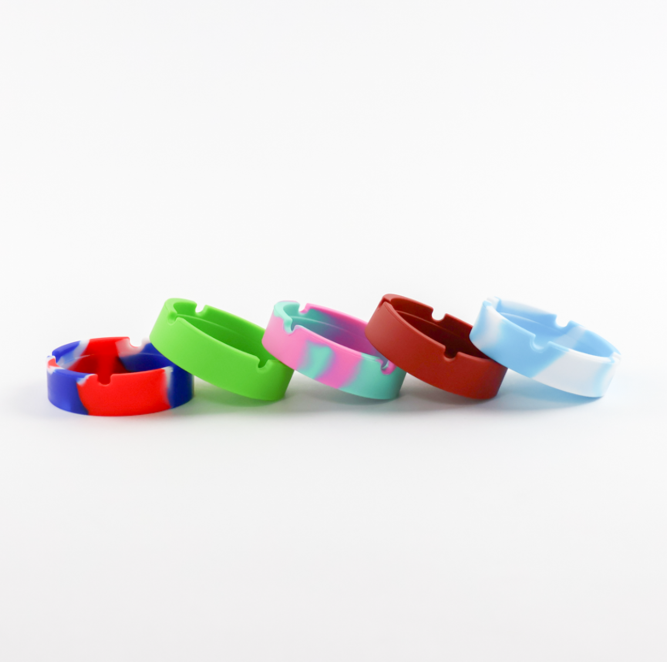 Photograph of product: Ashtray | ($5)