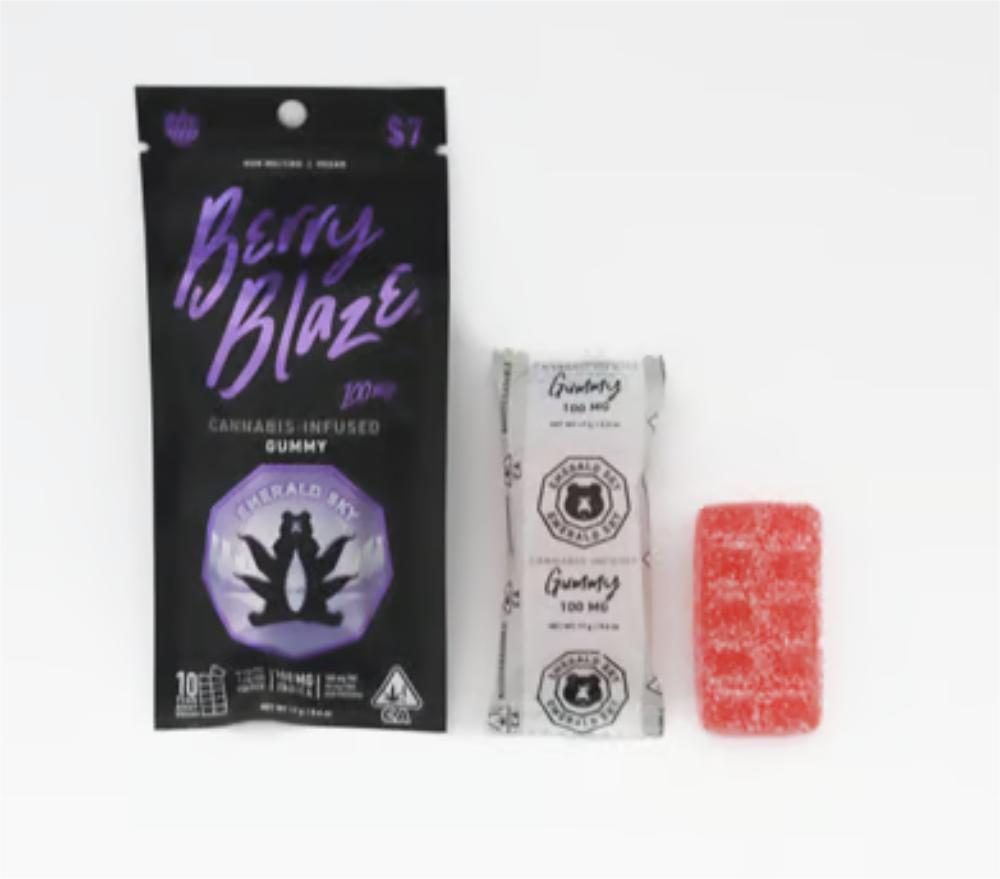 Photograph of product: 100mg Berry Blaze (Oui'd) Gummy $9