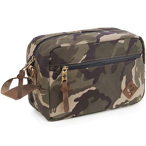 Photograph of product: The Stowaway Smell Proof Camo Brown Kit