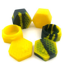 Photograph of product: Silicone Honeycomb Wax Container