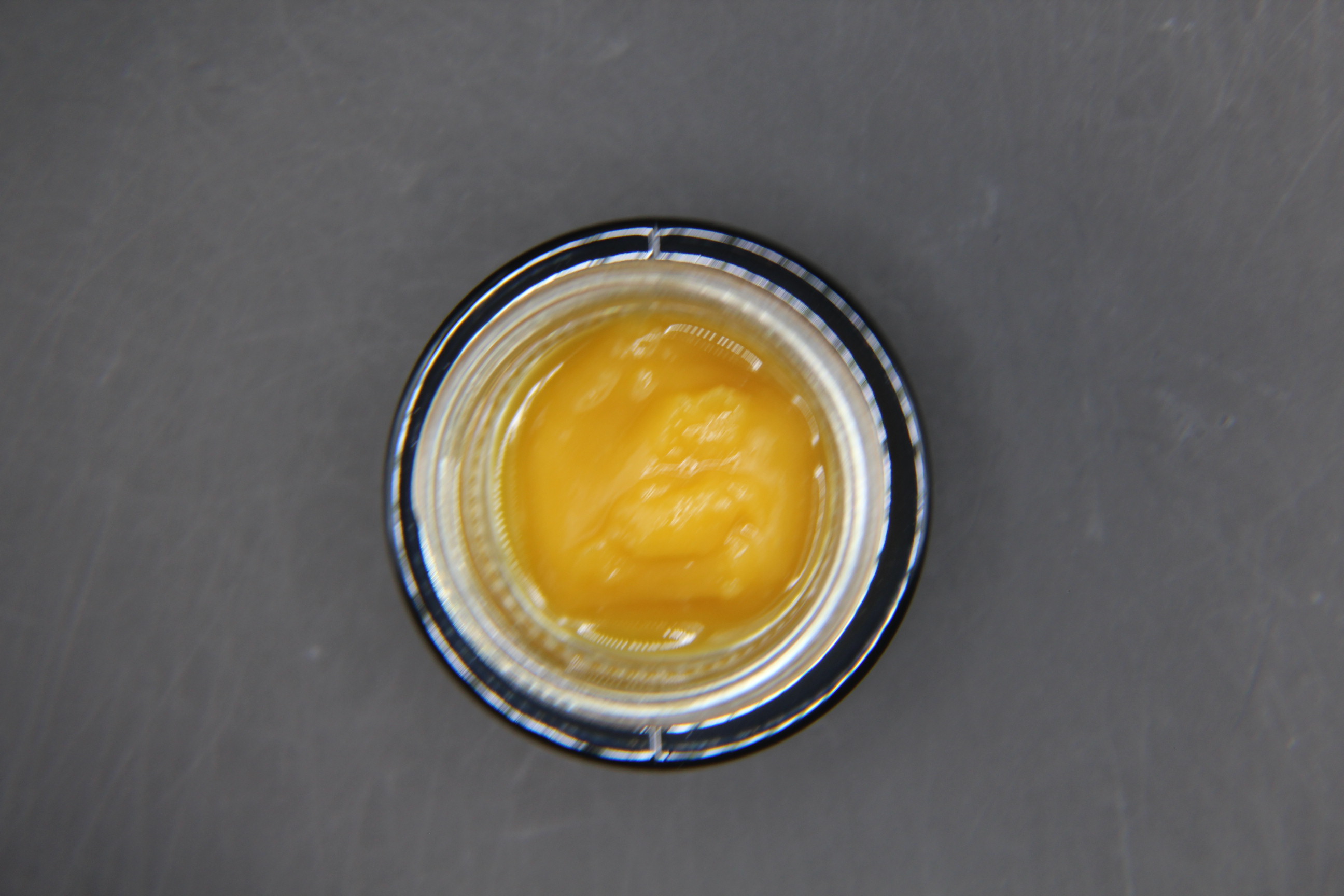 Photograph of product: NuHi Pound Cake (H) Live Badder 4g