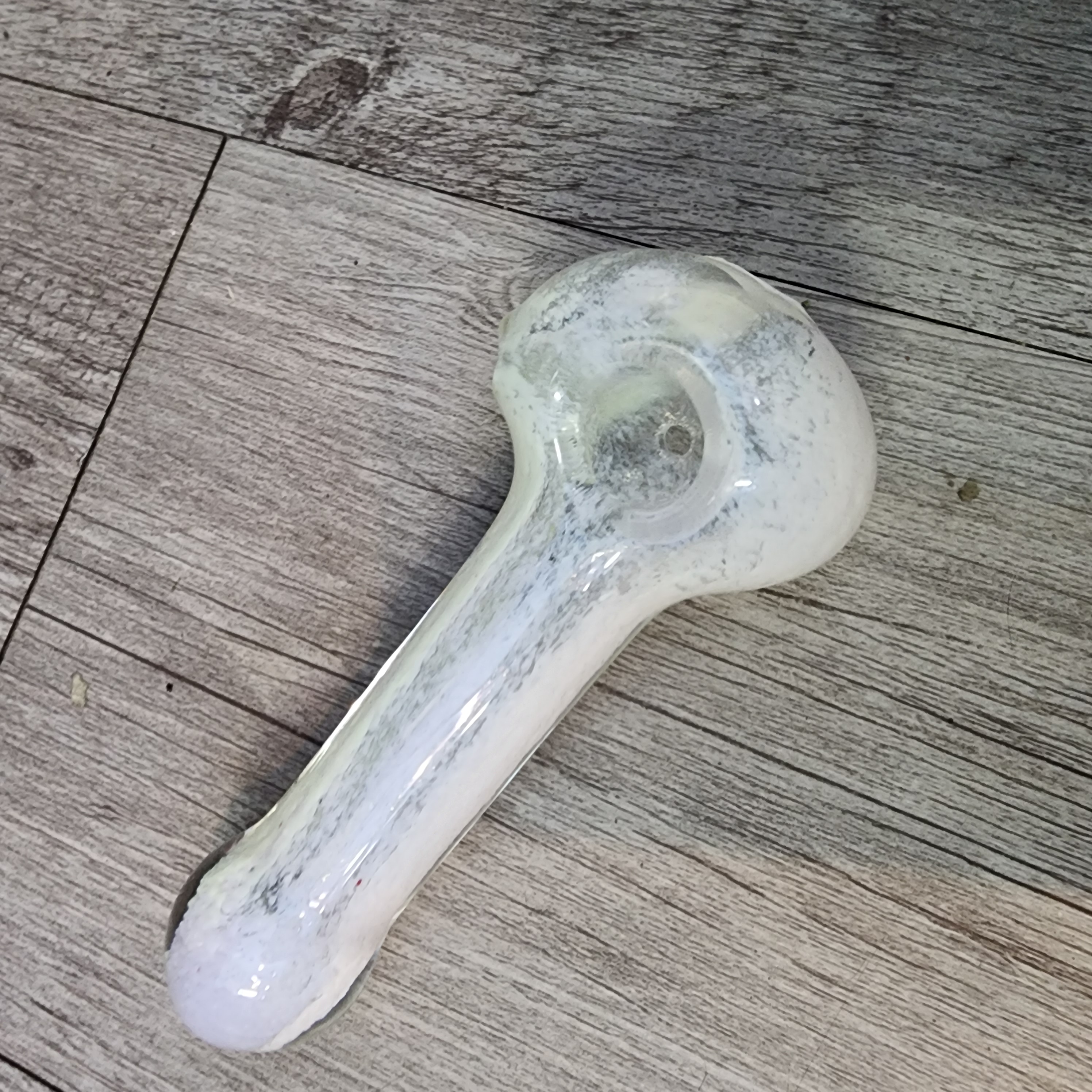 Photograph of product: $20 Glass Pipe