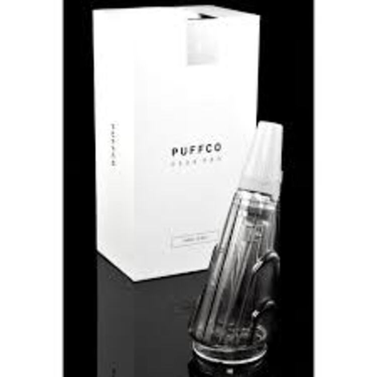 Photograph of product: Puffco - Guardian Peak Pro Travel Glass