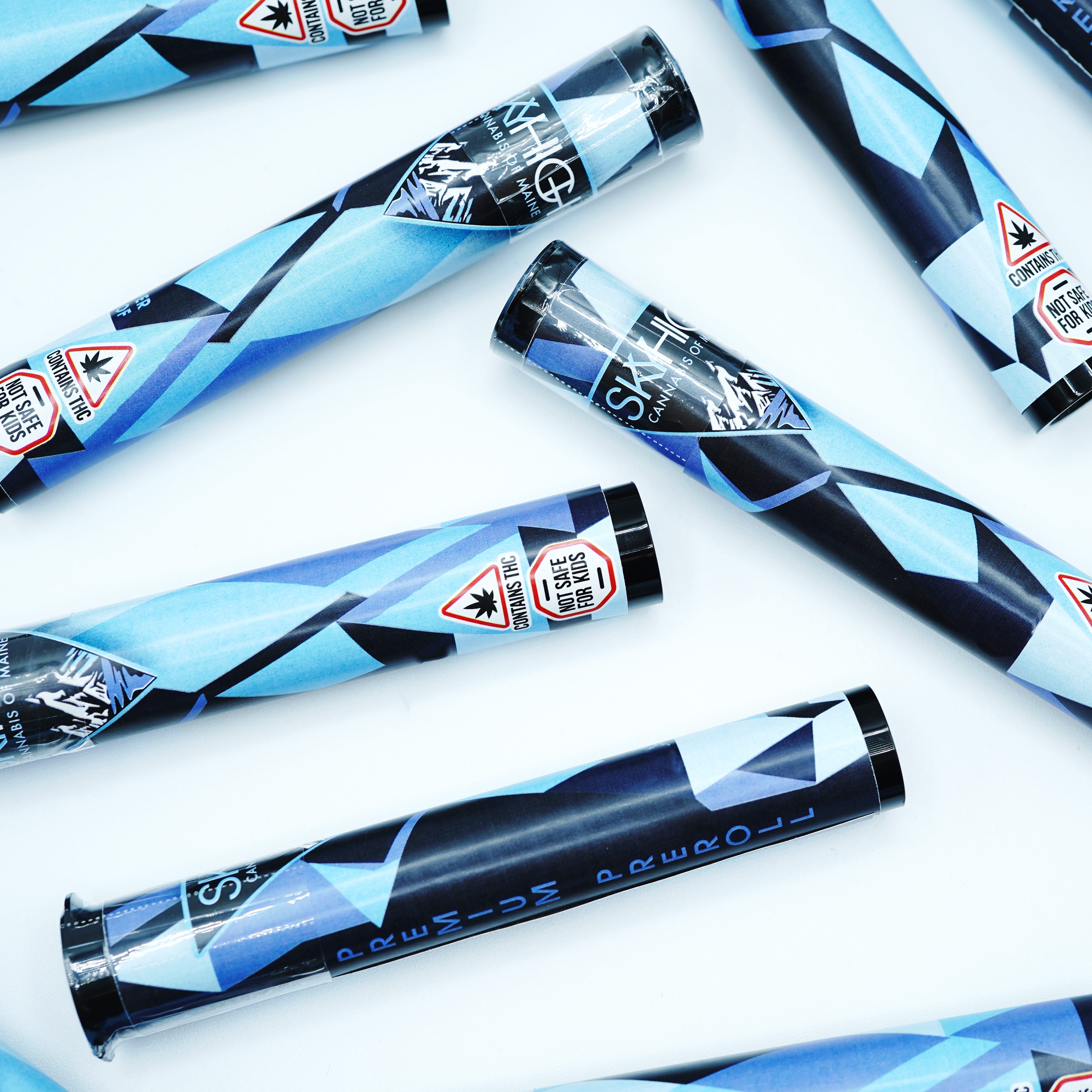 Photograph of product: (Preroll) Gorilla Glue #4 - Oui'd - 1.25g