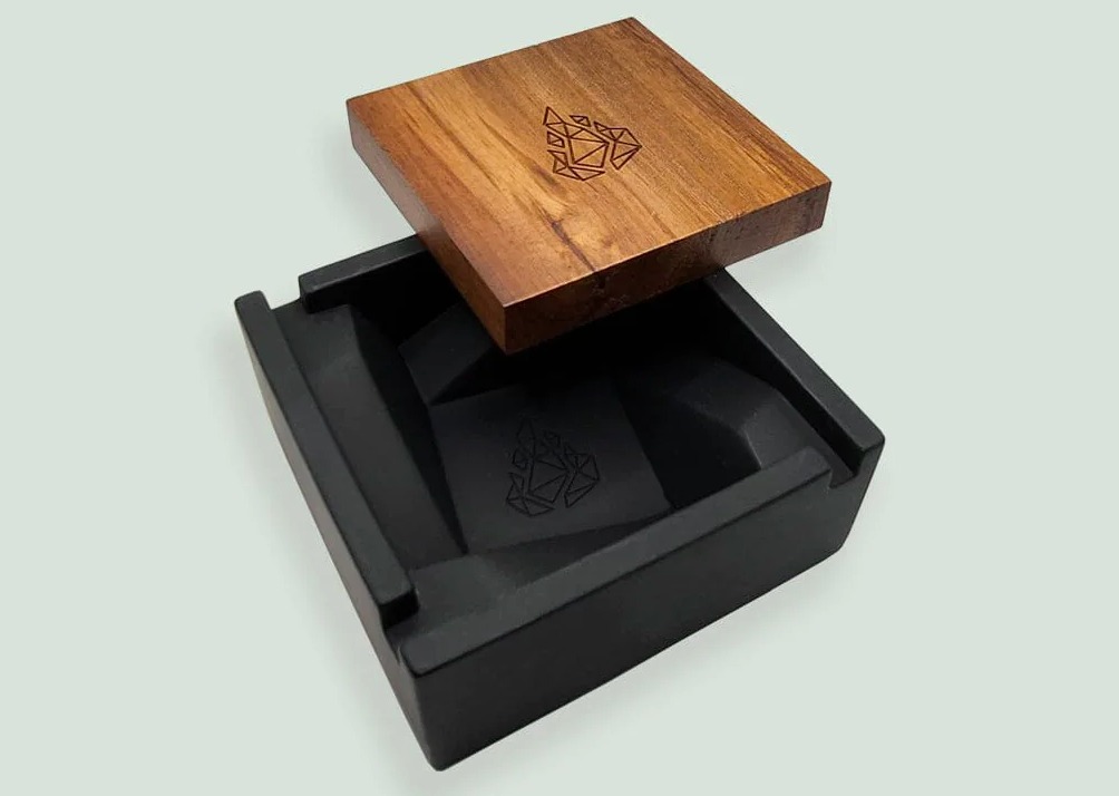 Photograph of product: BRNT Briq Ashtray - Black