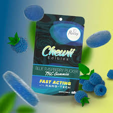 Photograph of product: CHEWII | BLUE RASPBERRY PUCKER | FAST ACTING GUMMIES | 200MG