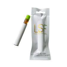 Photograph of product: Light Sky Farms | Frosted Truffle Pie | .5g Live Rosin Disposable