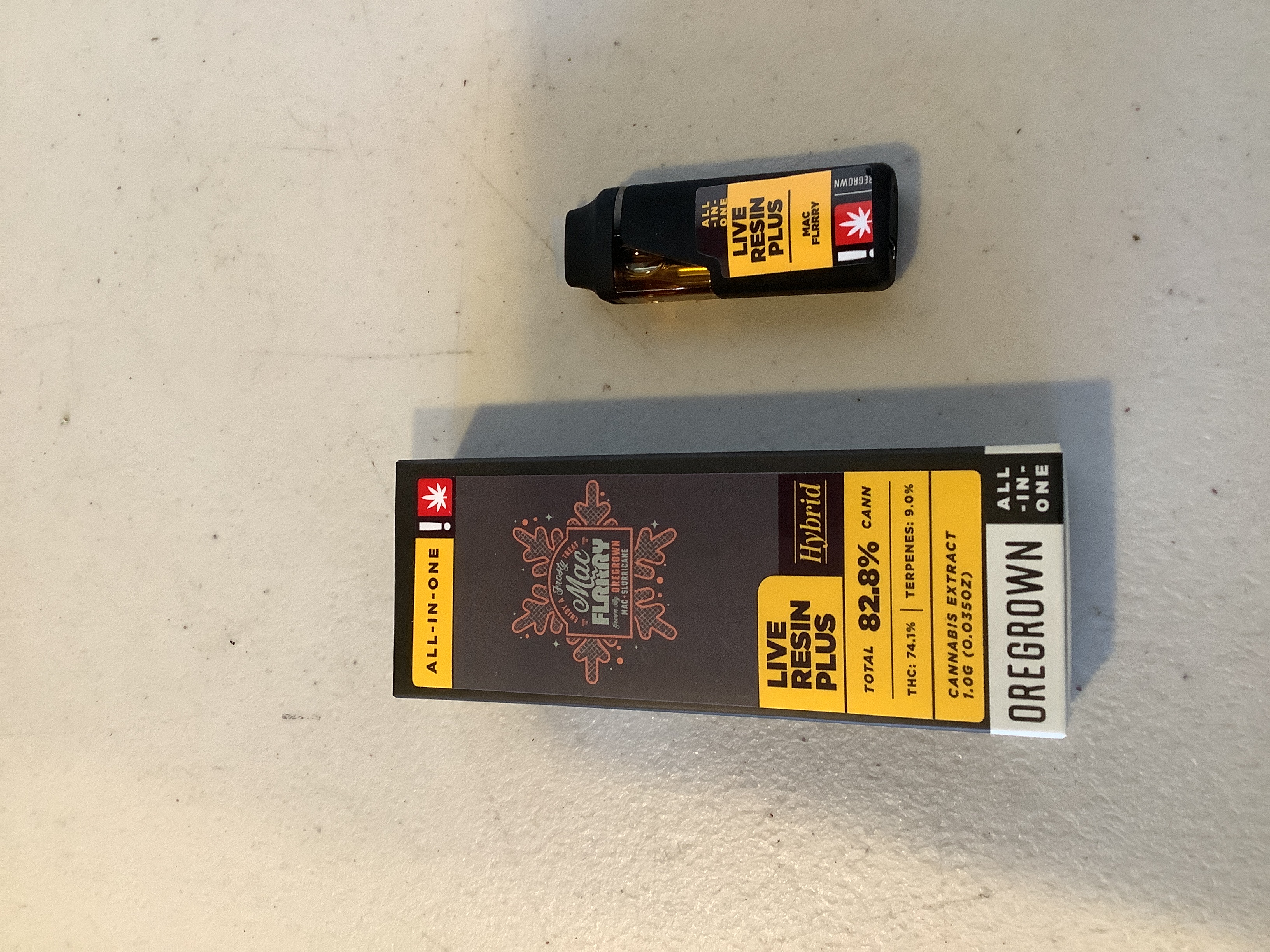 Photograph of product: Oregrown | MAC FLURRY Disposable Live Resin+ Cartridge | 1g