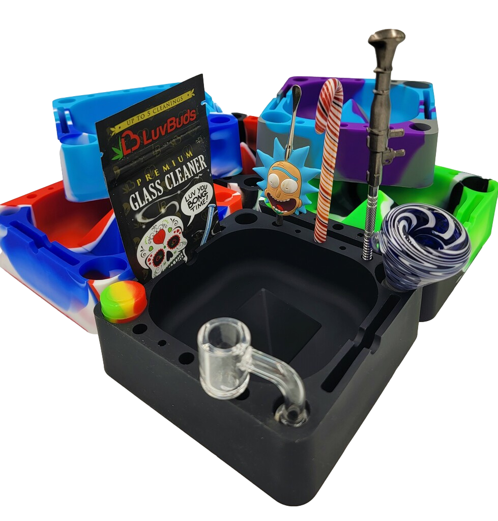 Photograph of product: LUVBUDS MULTIFUNCTION SILICONE ASHTRAY