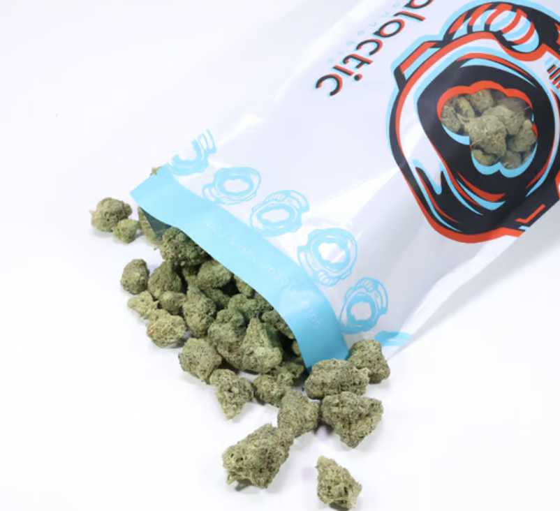 Photograph of product: Galactic Mac Truck 7g Popcorn