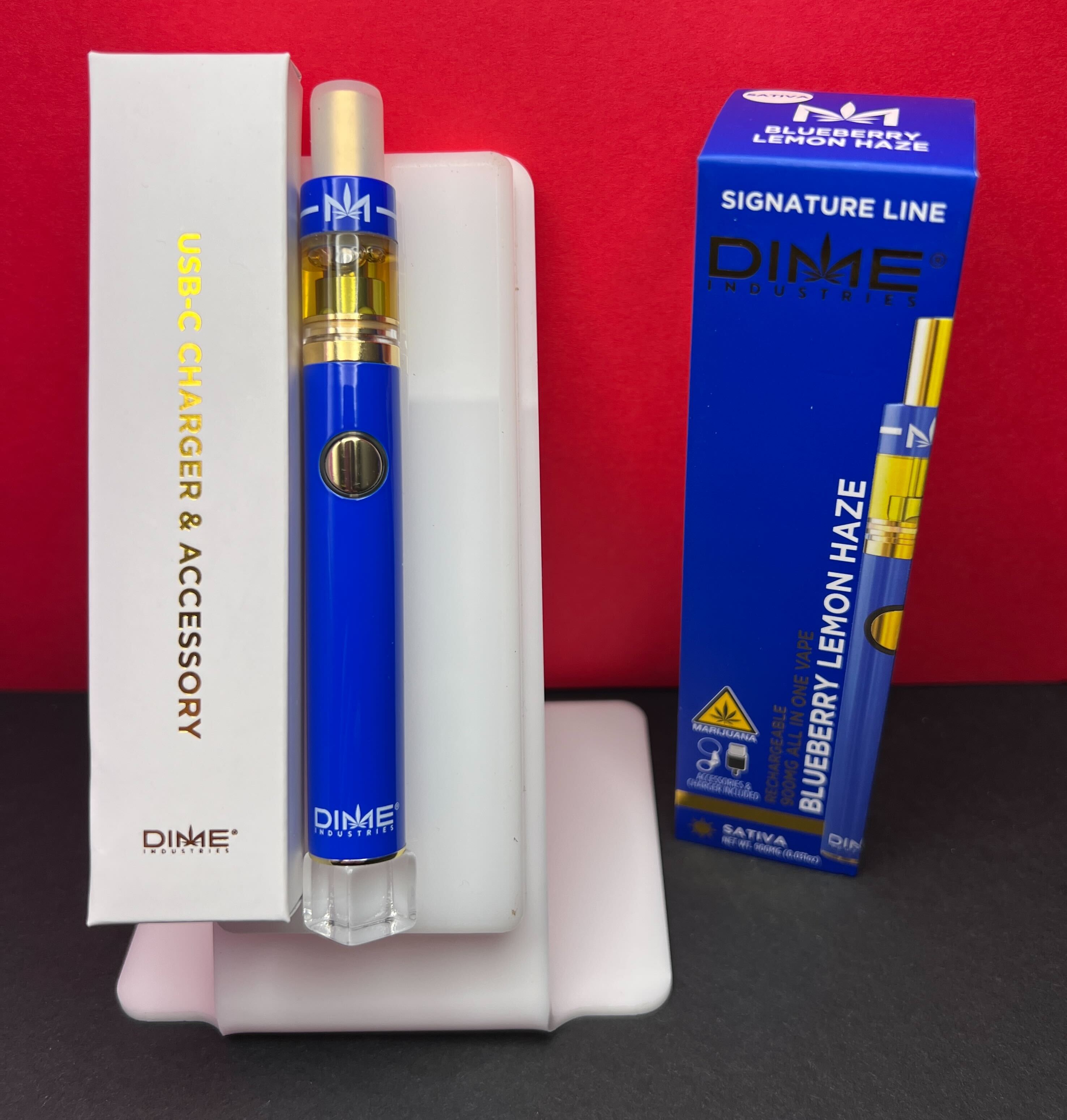 Photograph of product: .9g Disposable Vape - Blueberry Lemon Haze - Dime Industries