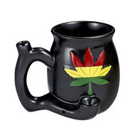 Photograph of product: ACC | Rasta Leaf Mug Pipe