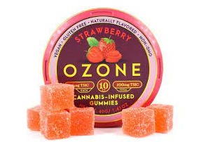 Photograph of product: Ozone | Strawberry | Soft Chew | 100mg