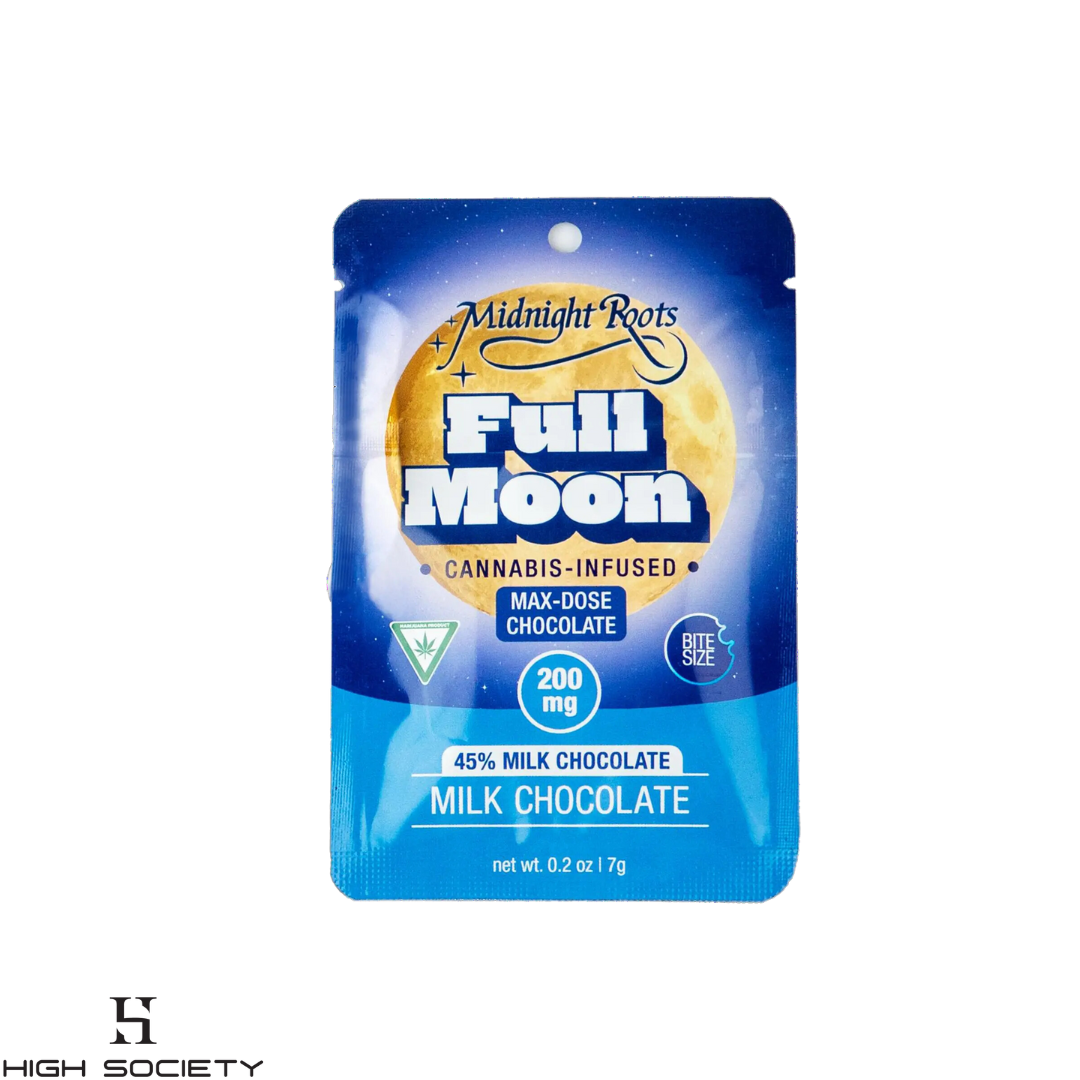 Photograph of product: Midnight Roots - 100mg Full Moon 1:1 - Bluesberry Pie