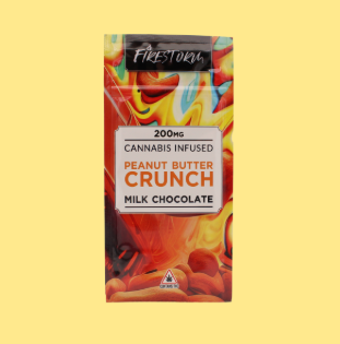 Photograph of product: FCC | Peanut Butter Crunch Milk Chocolate Bar | 200mg TH-oui
