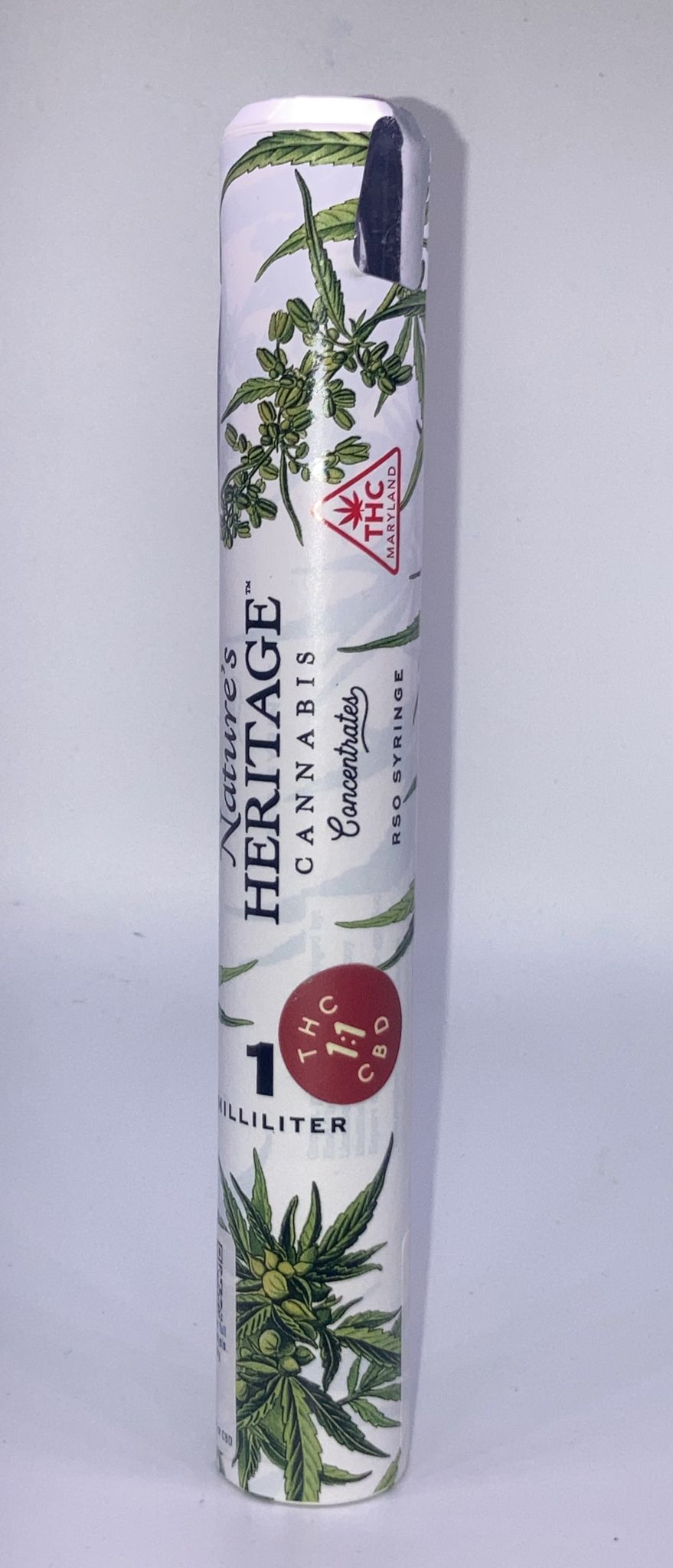 Photograph of product: Nature's Heritage 1:1 TH-oui:CBD RSO Syringe 1g