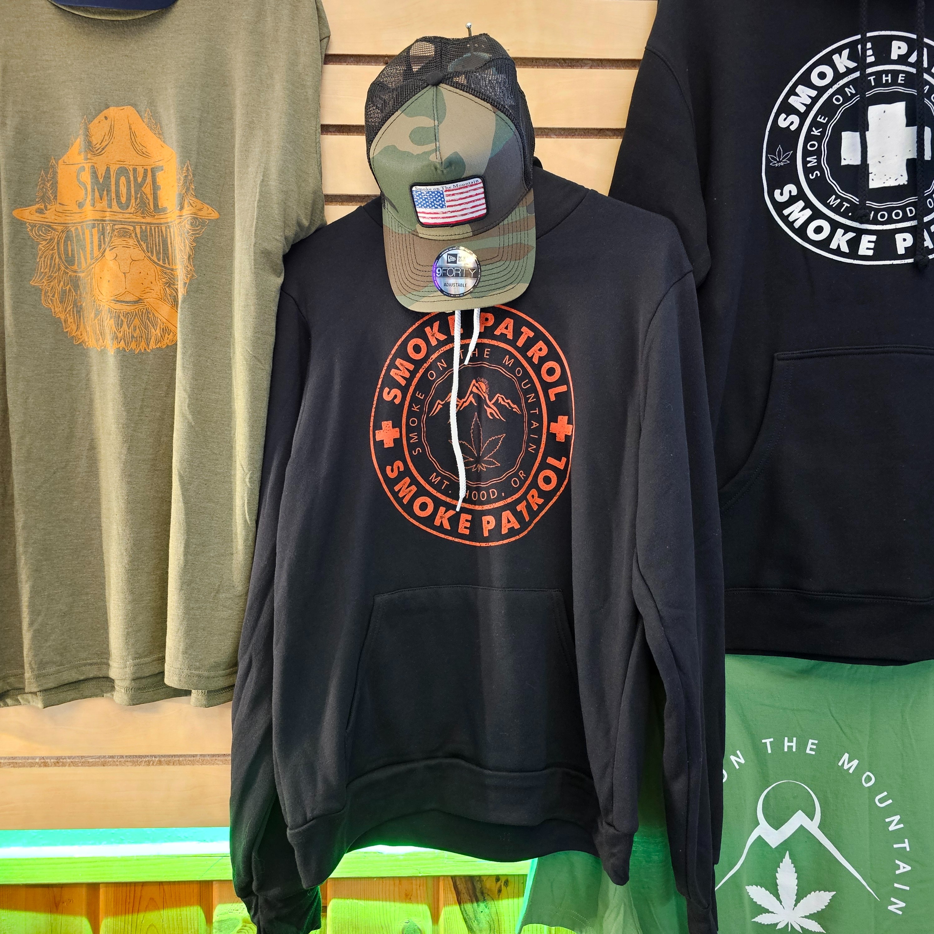 Photograph of product: Smoke Patrol Mountain Black Large Hoodie