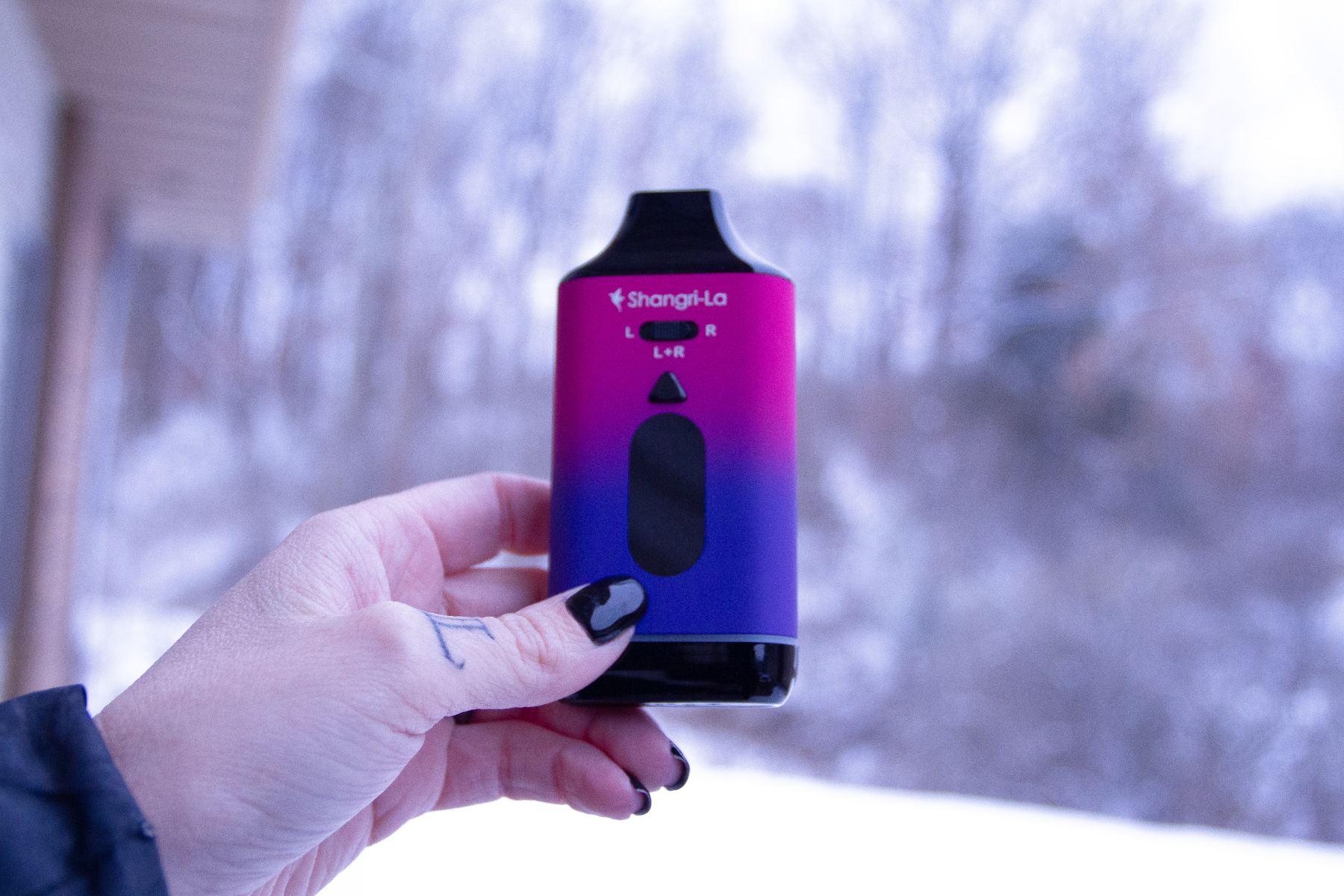 Photograph of product: Clearly - Shangri-La Vape Battery - 510 Thread - TOO Ripped