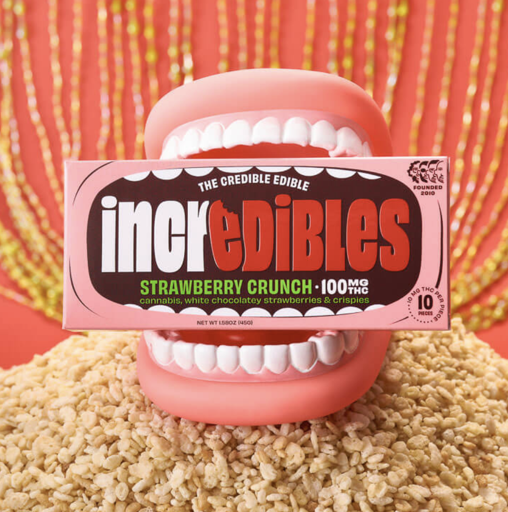 Photograph of product: Incredibles | Strawberry Crunch Bar [100mg]