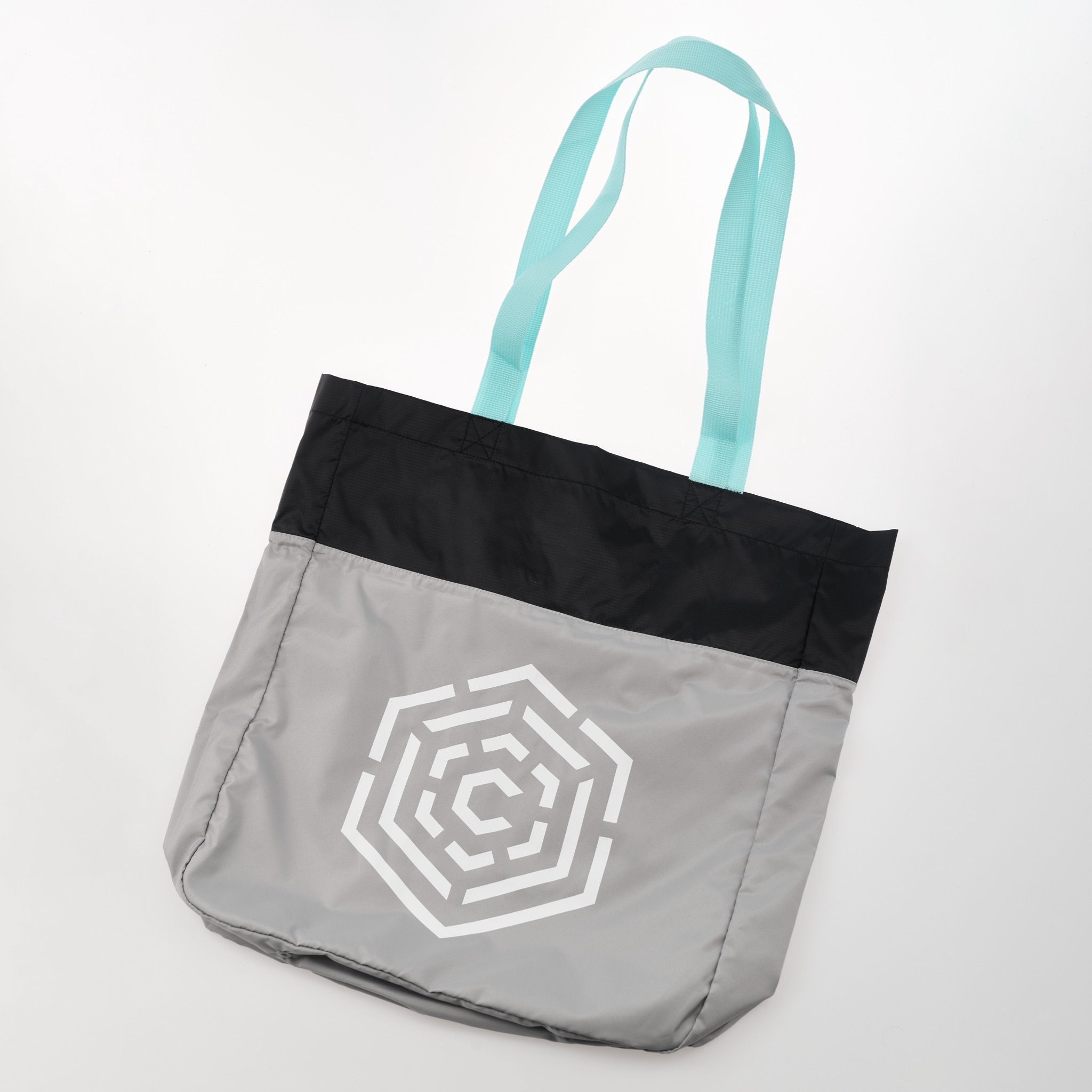 Photograph of product: CULTA Nylon Tote Bags (Gray)