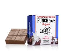 Photograph of product: Punch Bar Milk Chocolate