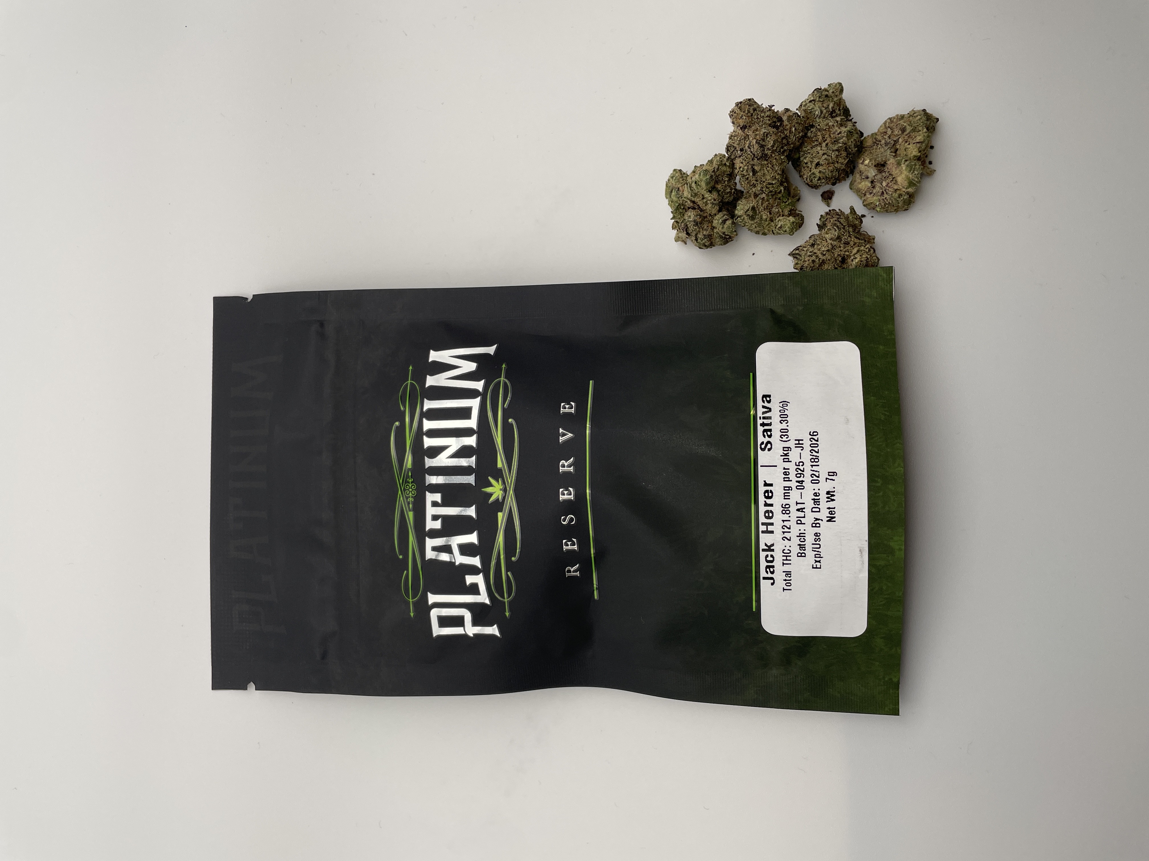 Photograph of product: Platinum Reserve | Jack Herer | Oui'd - 7g