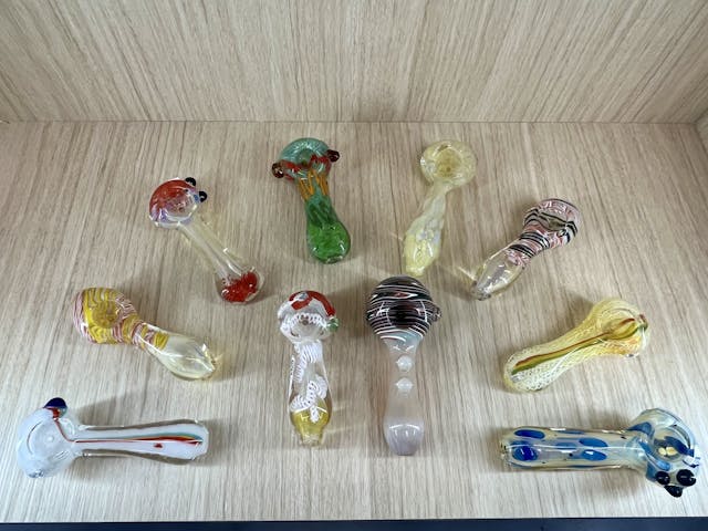 Photograph of product: $6 HAND PIECE - 