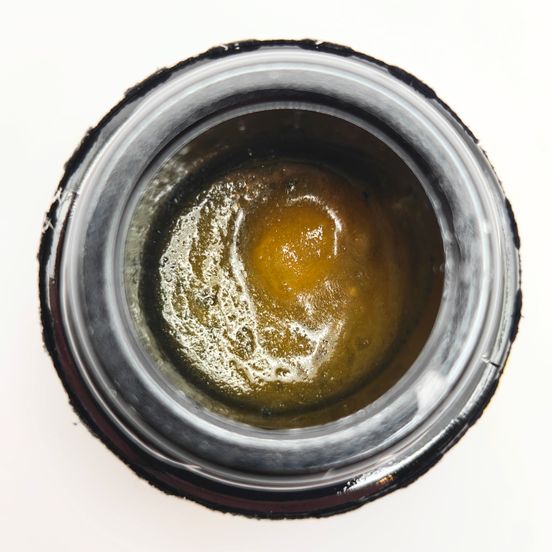 Photograph of product: STIIIZY EXTRACTS - 1G LIVE RESIN - BANANA MAC - 